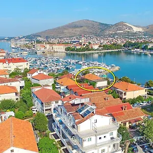 Vinko Apartament Trogir